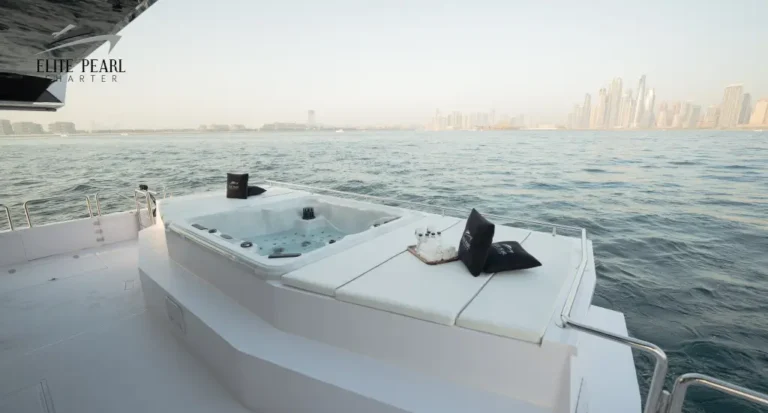 Elite Pearl Modern Boat 100 FT (3)